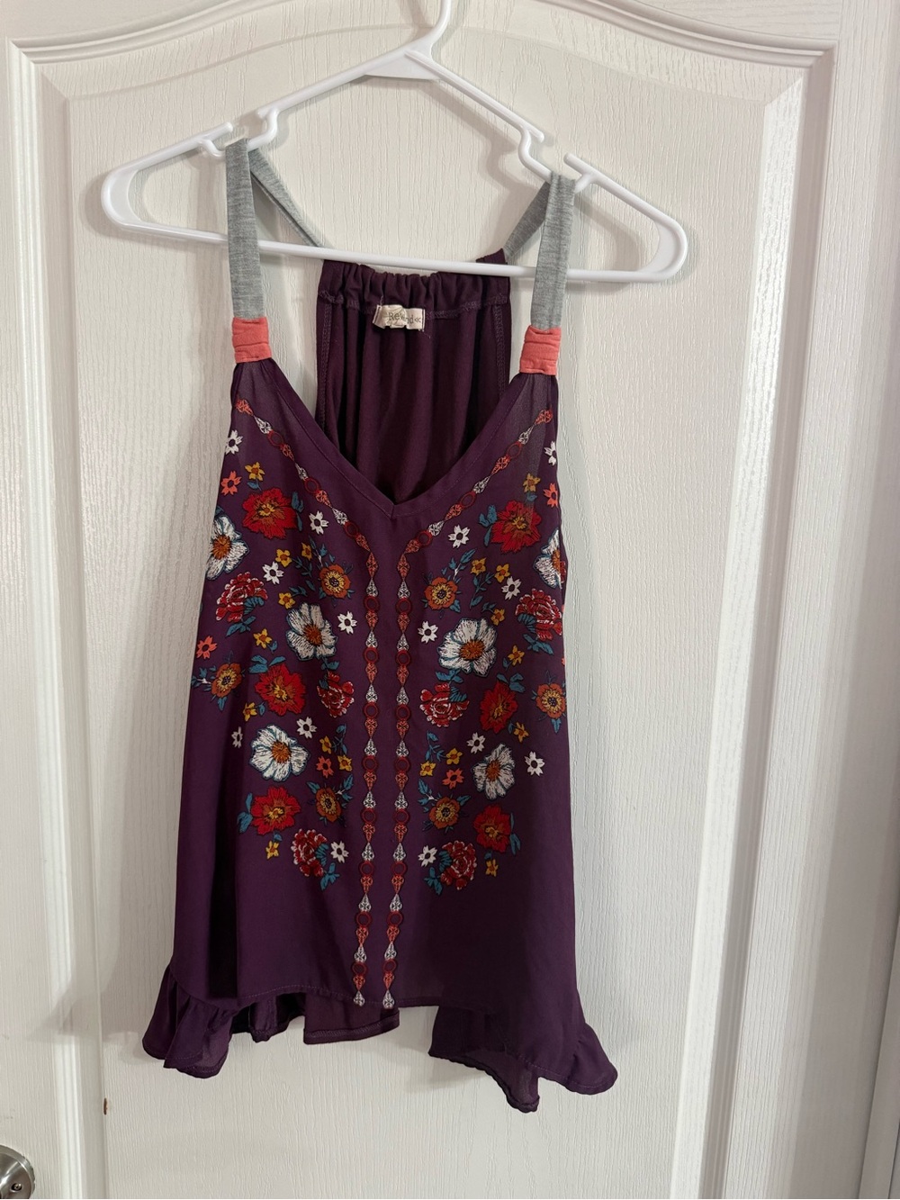 Rewind Women’s Purple Floral Y2K Tank Top Sz M. MY-142